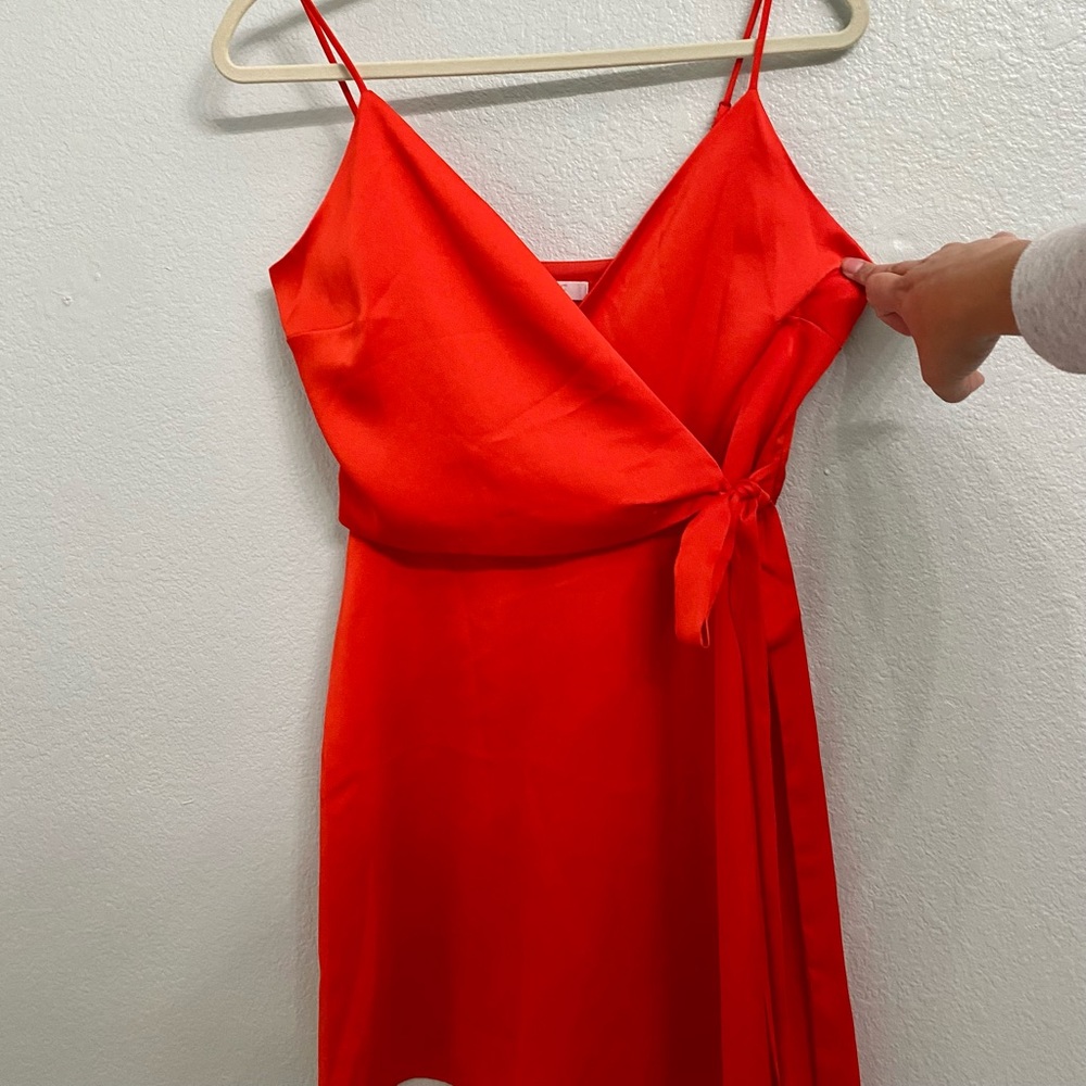 WAYF SILK RED ORANGE MINI DRESS
